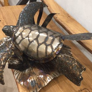 Turtle - metal sculpture by Siniša Vugrek